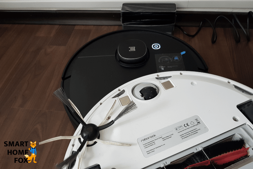 Seitenbürste des Ecovacs Deebot OZMO 950 vs. Seitenbürste des Roborock S5 Max